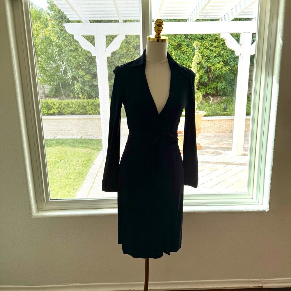 SOLD - Diane Von Furstenberg Black Long Sleeve Dress